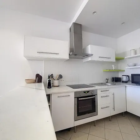 Apartment Nestor&jeeves - Jacaranda - Carre D Or, Proche Nice